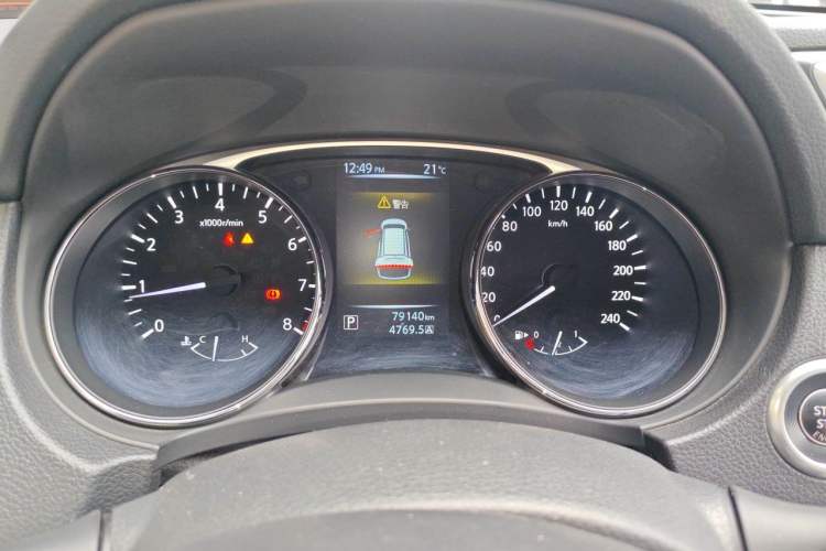 Used Nissan X-Trail 2014 2.0L CVT Comfort Edition 2WD Instrument Cluster