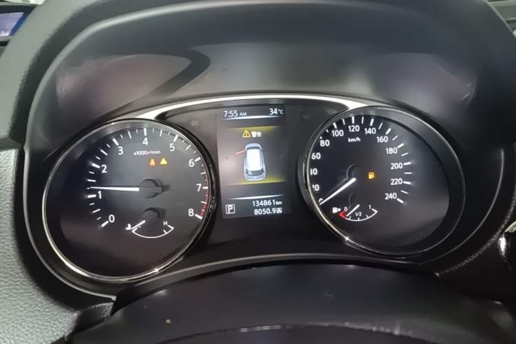 Used Nissan X-Trail 2014 2.0L CVT Comfort Edition 2WD Instrument Cluster