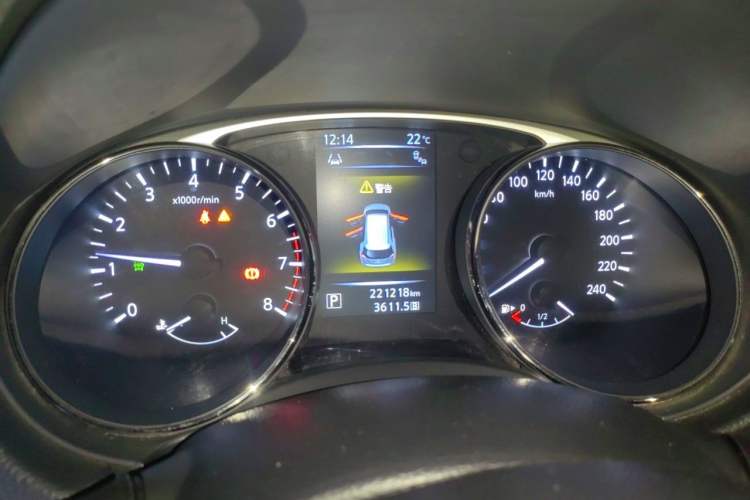 Used Nissan X-Trail 2014 2.5L CVT Luxury Edition 4WD Instrument Cluster