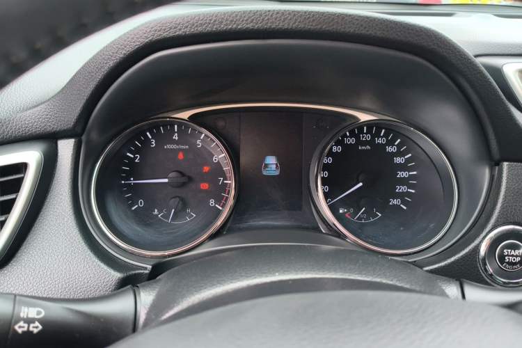 Used Nissan X-Trail 2014 2.5L CVT Luxury Edition 4WD Instrument Cluster