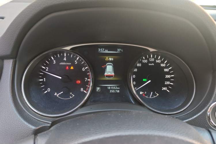 Used Nissan X-Trail 2014 2.0L CVT Comfort Edition 2WD Instrument Cluster