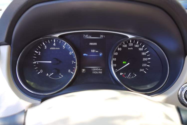 Used Nissan X-Trail 2014 2.5L CVT Leading Edition 4WD Instrument Cluster