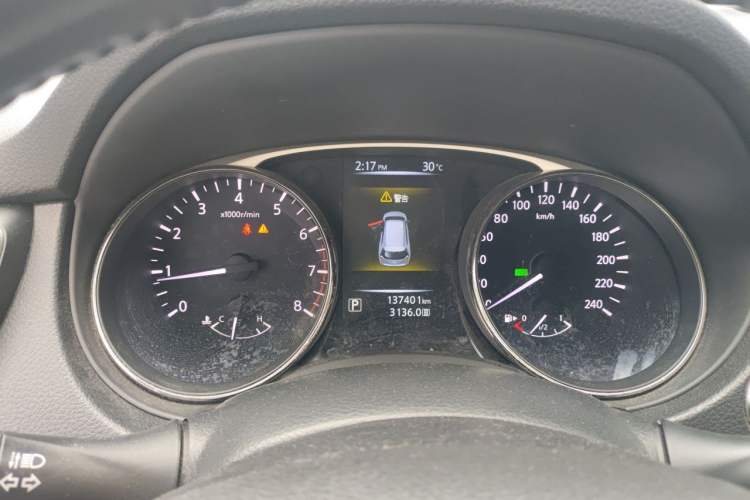 Used Nissan X-Trail 2014 2.0L CVT Comfort Edition 2WD Instrument Cluster