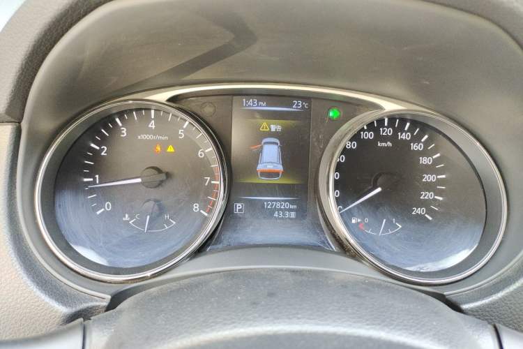 Used Nissan X-Trail 2014 2.0L CVT Comfort Edition 2WD Instrument Cluster