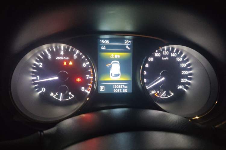 Used Nissan X-Trail 2014 2.5L CVT Ultimate Edition 4WD Instrument Cluster
