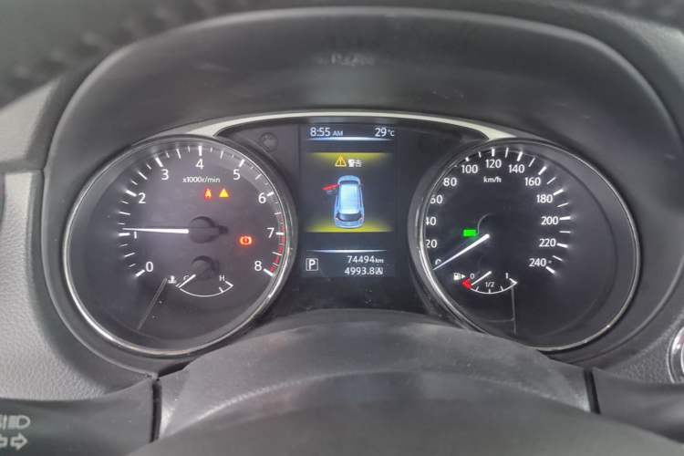 Used Nissan X-Trail 2014 2.0L CVT Comfort Edition 2WD Instrument Cluster