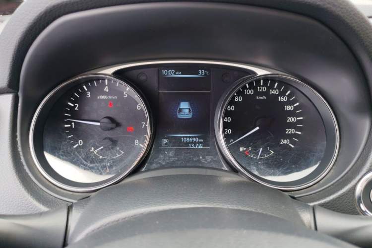 Used Nissan X-Trail 2014 2.0L CVT Comfort Edition 2WD Instrument Cluster