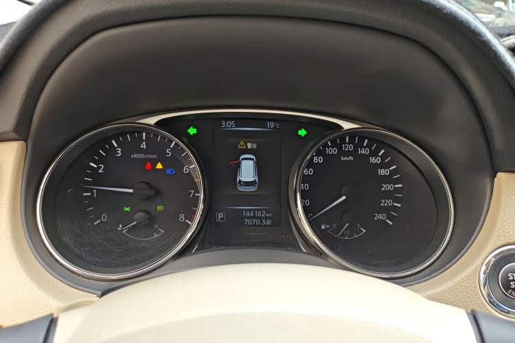 Used Nissan X-Trail 2014 2.0L CVT Comfort Edition 2WD Instrument Cluster