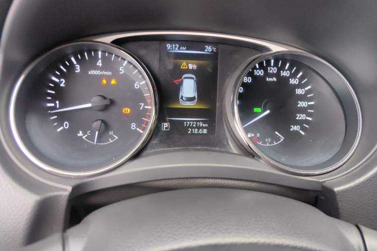 Used Nissan X-Trail 2014 2.5L CVT Luxury Edition 4WD Instrument Cluster