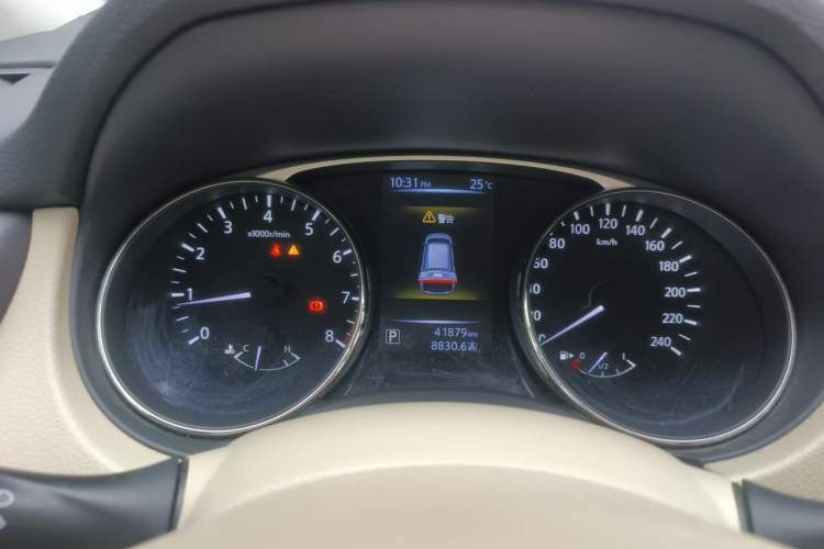 Used Nissan X-Trail 2014 2.0L CVT Comfort Edition 2WD Instrument Cluster
