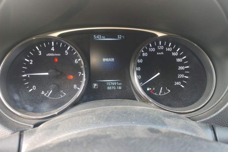 Used Nissan X-Trail 2014 2.0L CVT Comfort Edition 2WD Instrument Cluster