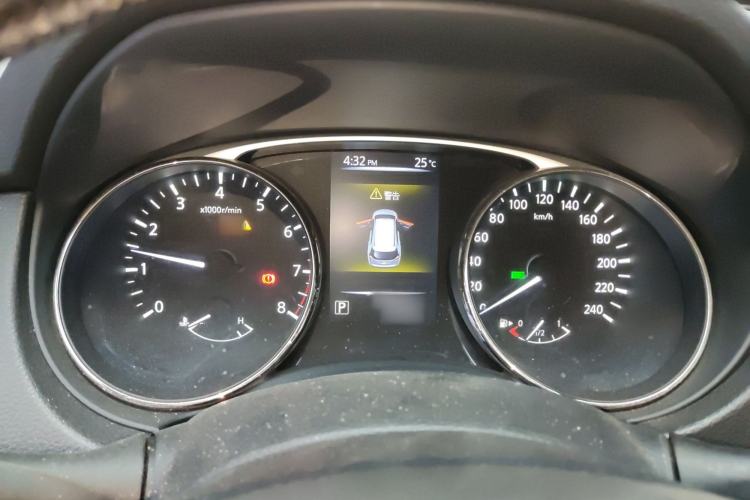 Used Nissan X-Trail 2014 2.0L CVT Comfort Edition 2WD Instrument Cluster