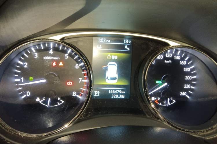 Used Nissan X-Trail 2014 2.5L CVT Luxury Edition 4WD Instrument Cluster