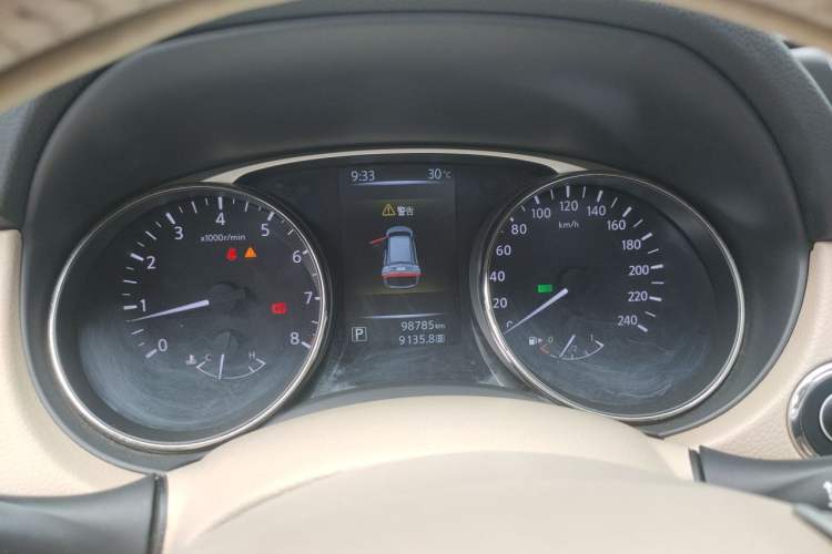 Used Nissan X-Trail 2014 2.0L CVT Comfort Edition 2WD Instrument Cluster