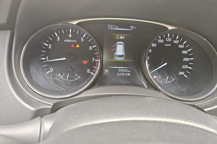 Used Nissan X-Trail 2014 2.0L CVT Comfort Edition 2WD Instrument Cluster