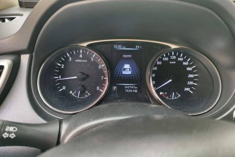 Used Nissan X-Trail 2014 2.0L CVT Comfort Edition 2WD Instrument Cluster