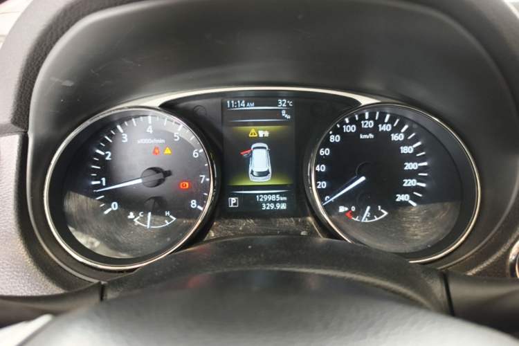 Used Nissan X-Trail 2014 2.5L CVT Luxury Edition 4WD Instrument Cluster