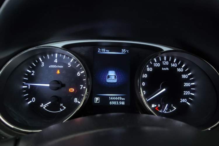 Used Nissan X-Trail 2014 2.0L CVT Comfort Edition 2WD Instrument Cluster