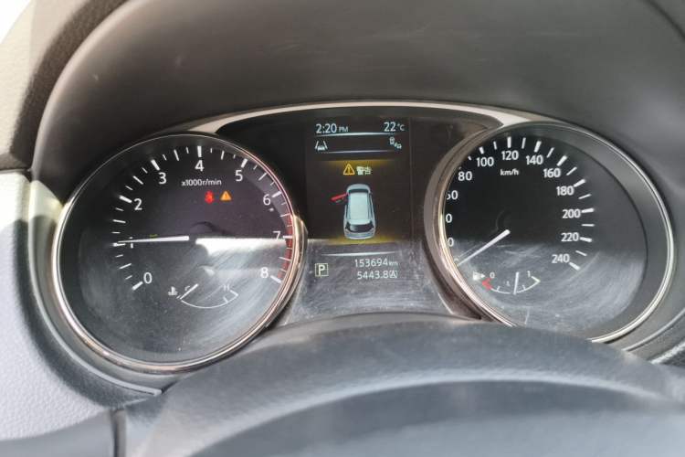 Used Nissan X-Trail 2014 2.5L CVT Ultimate Edition 4WD Instrument Cluster