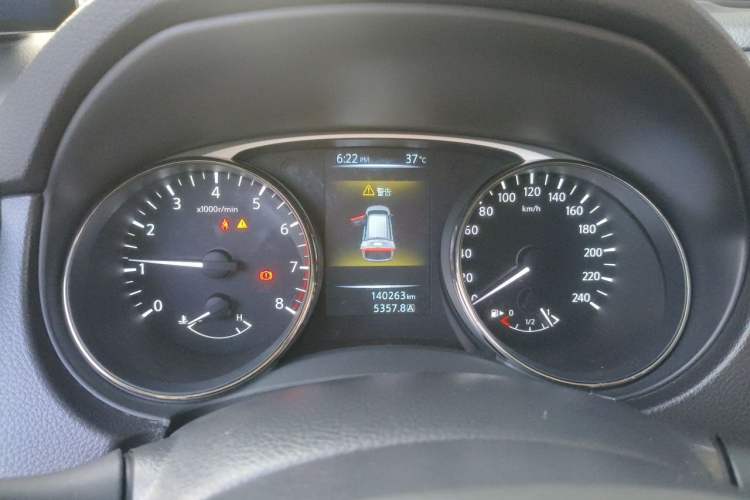 Used Nissan X-Trail 2014 2.0L Manual Fashion Edition 2WD Instrument Cluster