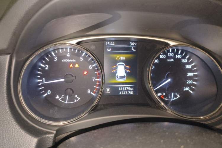 Used Nissan X-Trail 2014 2.5L CVT Luxury Edition 4WD Instrument Cluster