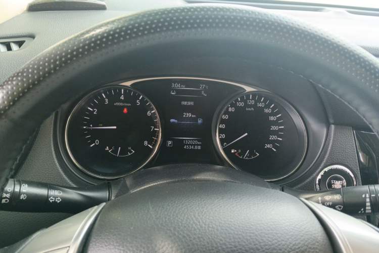 Used Nissan X-Trail 2014 2.5L CVT Luxury Edition 4WD Instrument Cluster