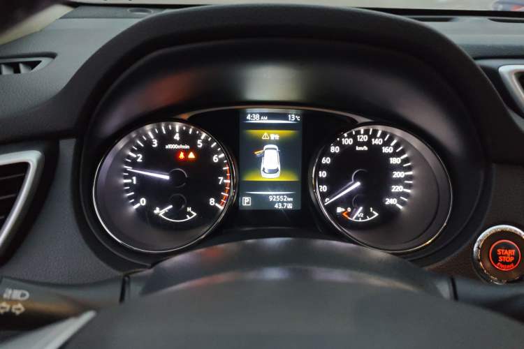 Used Nissan X-Trail 2014 2.0L CVT Comfort Edition 2WD Instrument Cluster