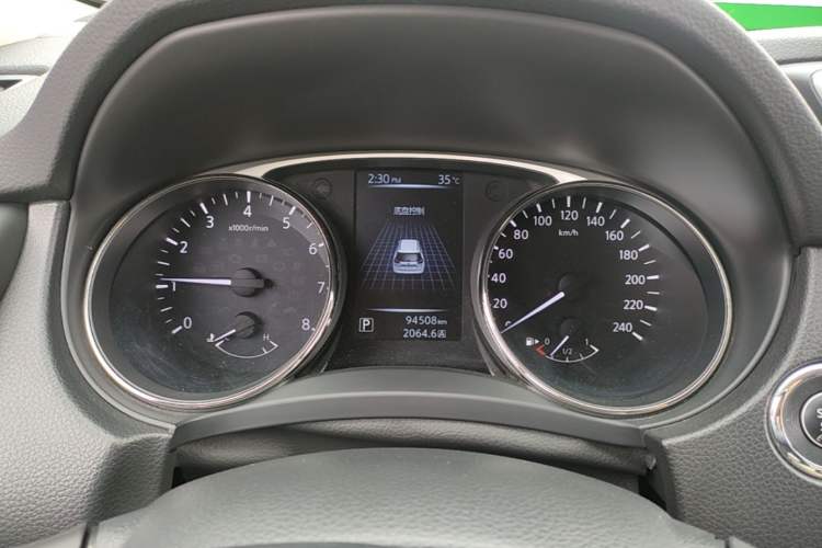Used Nissan X-Trail 2014 2.0L CVT Comfort Edition 2WD Instrument Cluster