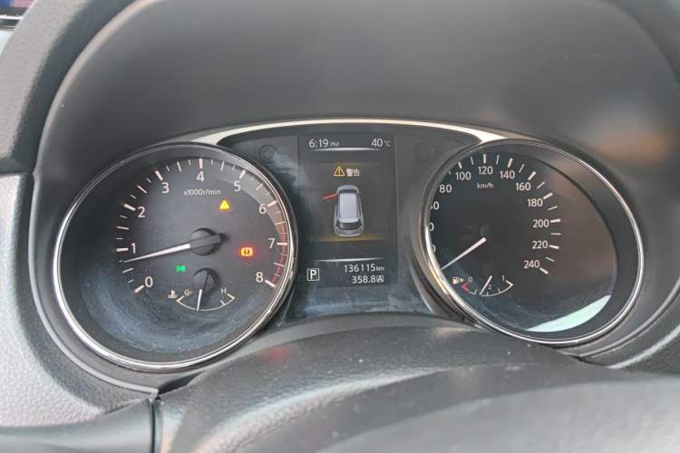Used Nissan X-Trail 2014 2.5L CVT Leading Edition 4WD Instrument Cluster