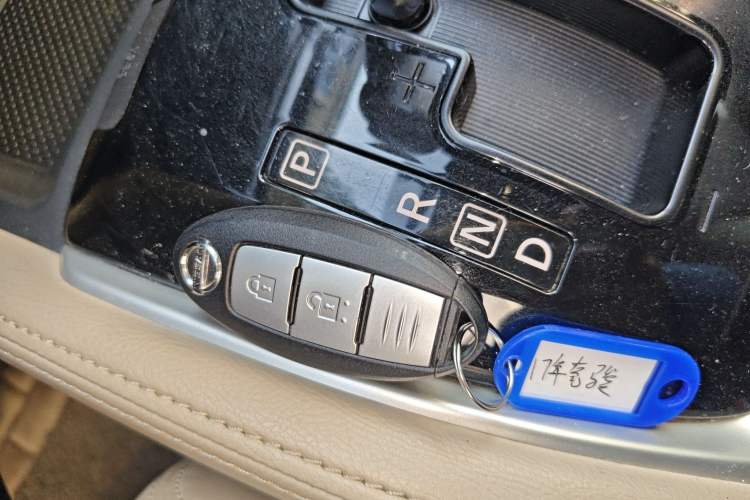 Used Nissan X-Trail 2014 2.0L CVT Comfort Edition 2WD Interior 1