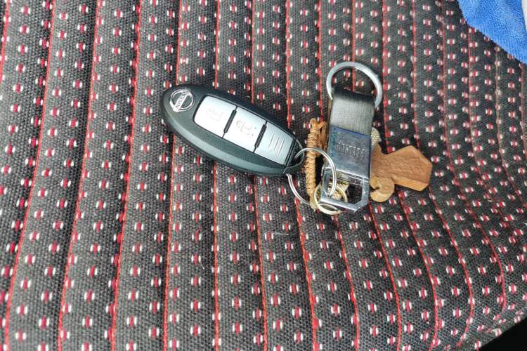 Used Nissan X-Trail 2014 2.5L CVT Leading Edition 4WD Interior 1
