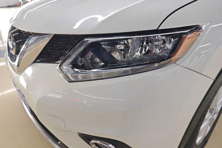 Used Nissan X-Trail 2014 2.0L CVT Comfort Edition 2WD Left Front Headlight