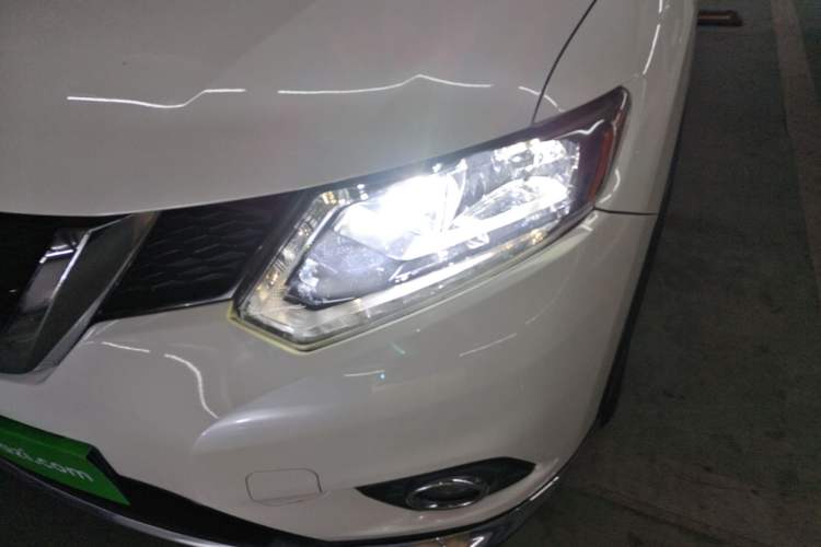 Used Nissan X-Trail 2014 2.0L CVT Comfort Edition 2WD Left Front Headlight