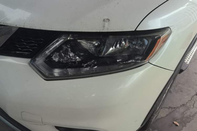 Used Nissan X-Trail 2014 2.0L CVT Comfort Edition 2WD Left Front Headlight