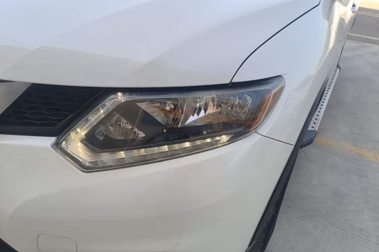 Used Nissan X-Trail 2014 2.0L CVT Comfort Edition 2WD Left Front Headlight