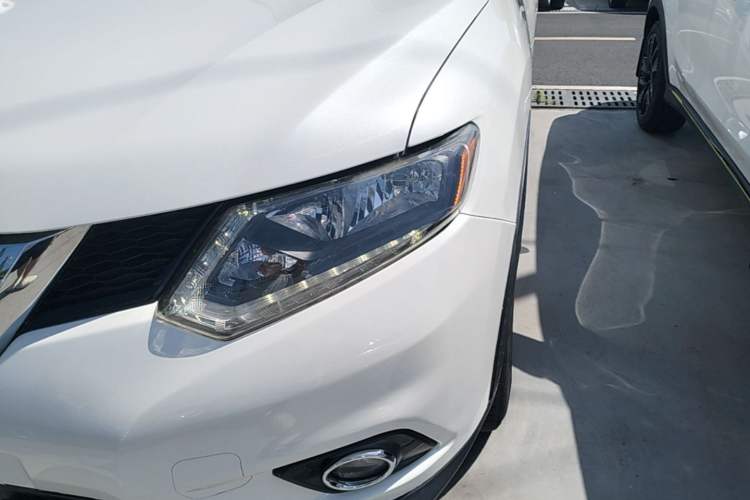 Used Nissan X-Trail 2014 2.0L CVT Comfort Edition 2WD Left Front Headlight