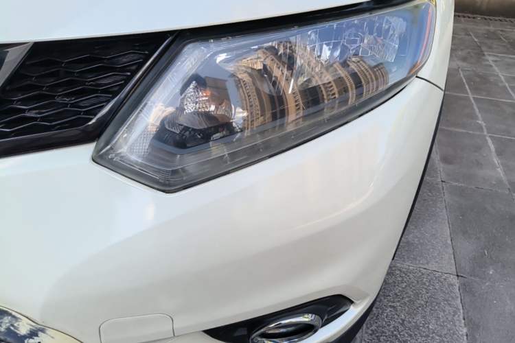 Used Nissan X-Trail 2014 2.0L CVT Comfort Edition 2WD Left Front Headlight