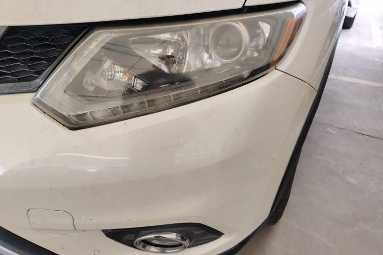 Used Nissan X-Trail 2014 2.0L CVT Comfort Edition 2WD Left Front Headlight