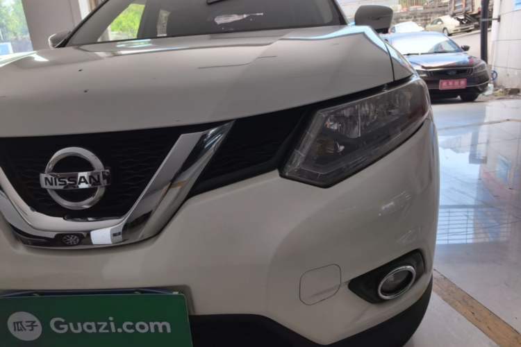 Used Nissan X-Trail 2014 2.0L CVT Comfort Edition 2WD Left Front Headlight