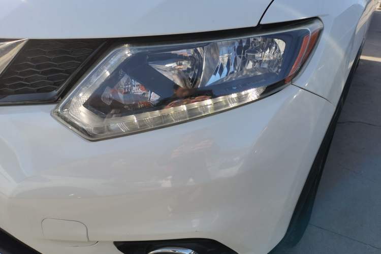 Used Nissan X-Trail 2014 2.0L CVT Comfort Edition 2WD Left Front Headlight