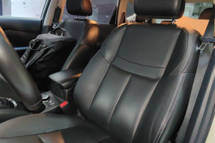 Used Nissan X-Trail 2014 2.5L CVT Luxury Edition 4WD Left Front Seat
