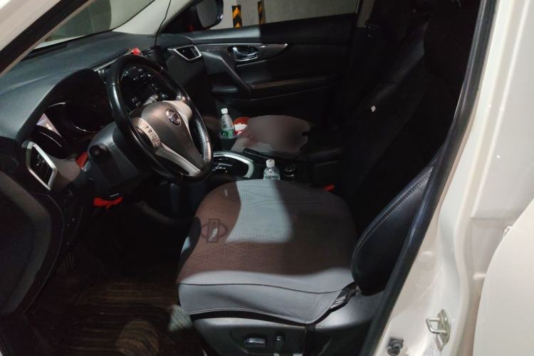 Used Nissan X-Trail 2014 2.5L CVT Luxury Edition 4WD Left Front Seat