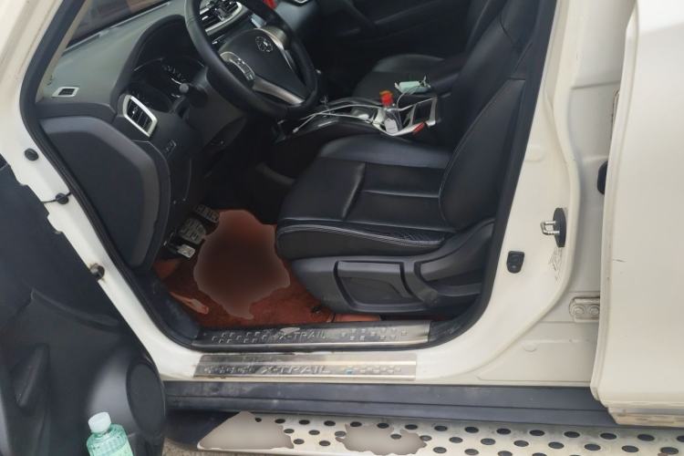 Used Nissan X-Trail 2014 2.0L CVT Comfort Edition 2WD Left Front Seat