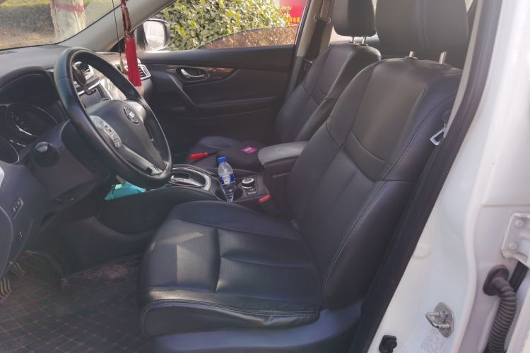 Used Nissan X-Trail 2014 2.5L CVT Luxury Edition 4WD Left Front Seat