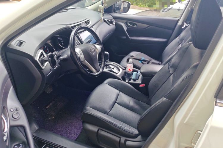 Used Nissan X-Trail 2014 2.0L CVT Comfort Edition 2WD Left Front Seat