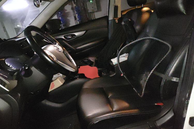 Used Nissan X-Trail 2014 2.0L CVT Smart Edition 2WD Left Front Seat