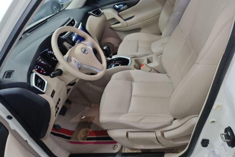 Used Nissan X-Trail 2014 2.0L CVT Comfort Edition 2WD Left Front Seat