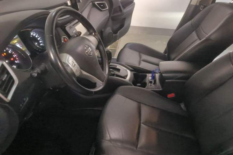 Used Nissan X-Trail 2014 2.0L CVT Comfort Edition 2WD Left Front Seat