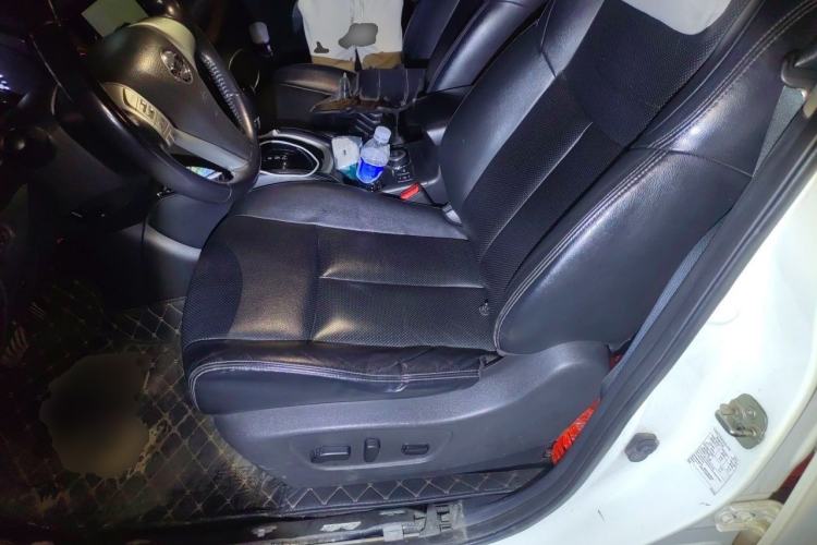 Used Nissan X-Trail 2014 2.5L CVT Luxury Edition 4WD Left Front Seat