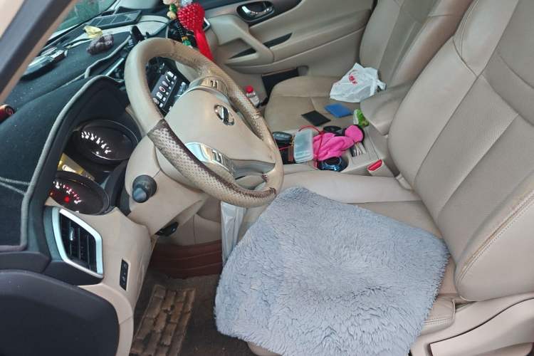 Used Nissan X-Trail 2014 2.0L CVT Comfort Edition 2WD Left Front Seat